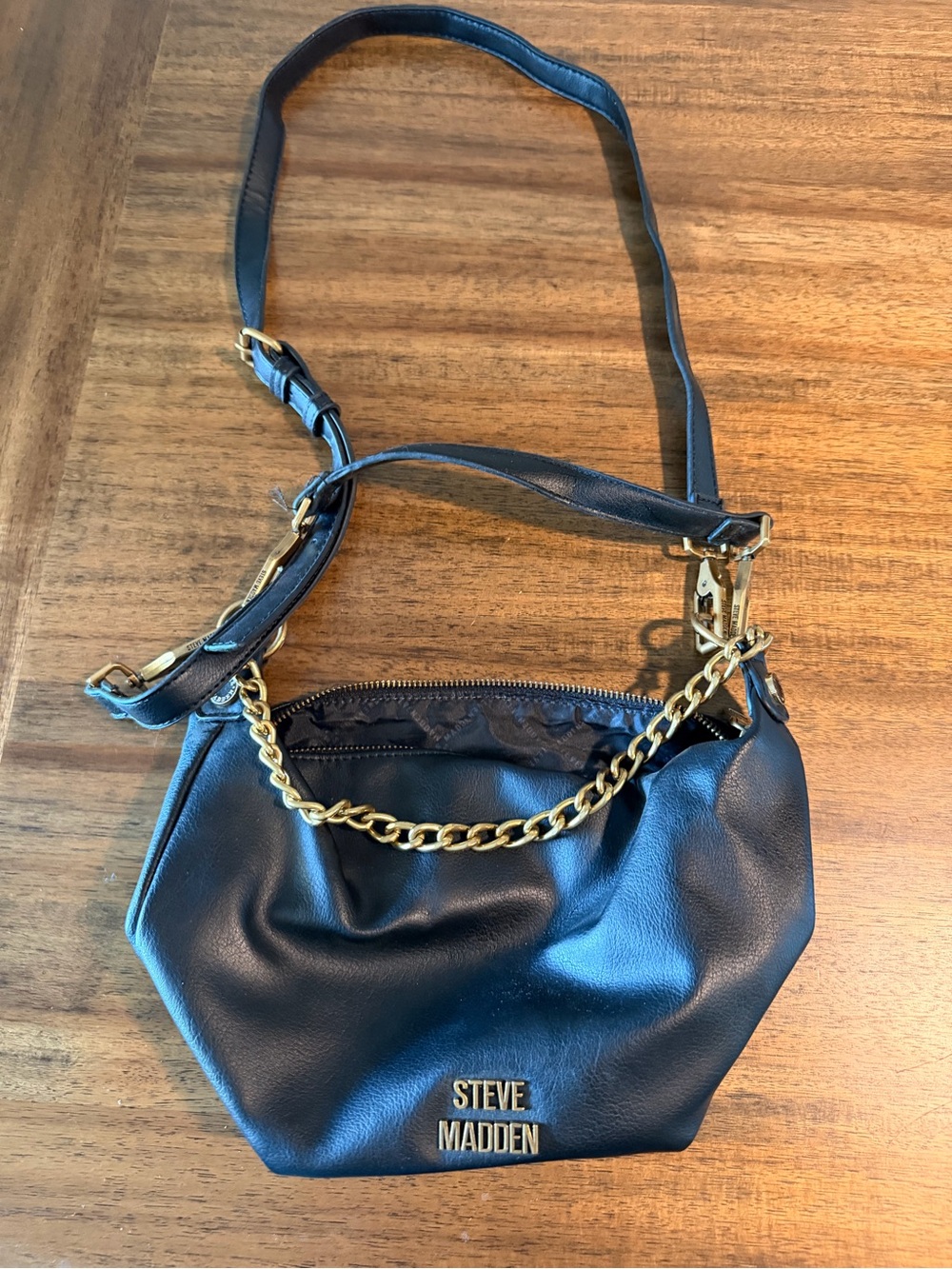 Steve Madden Black Crossbody Bag with Gold Chain Accent